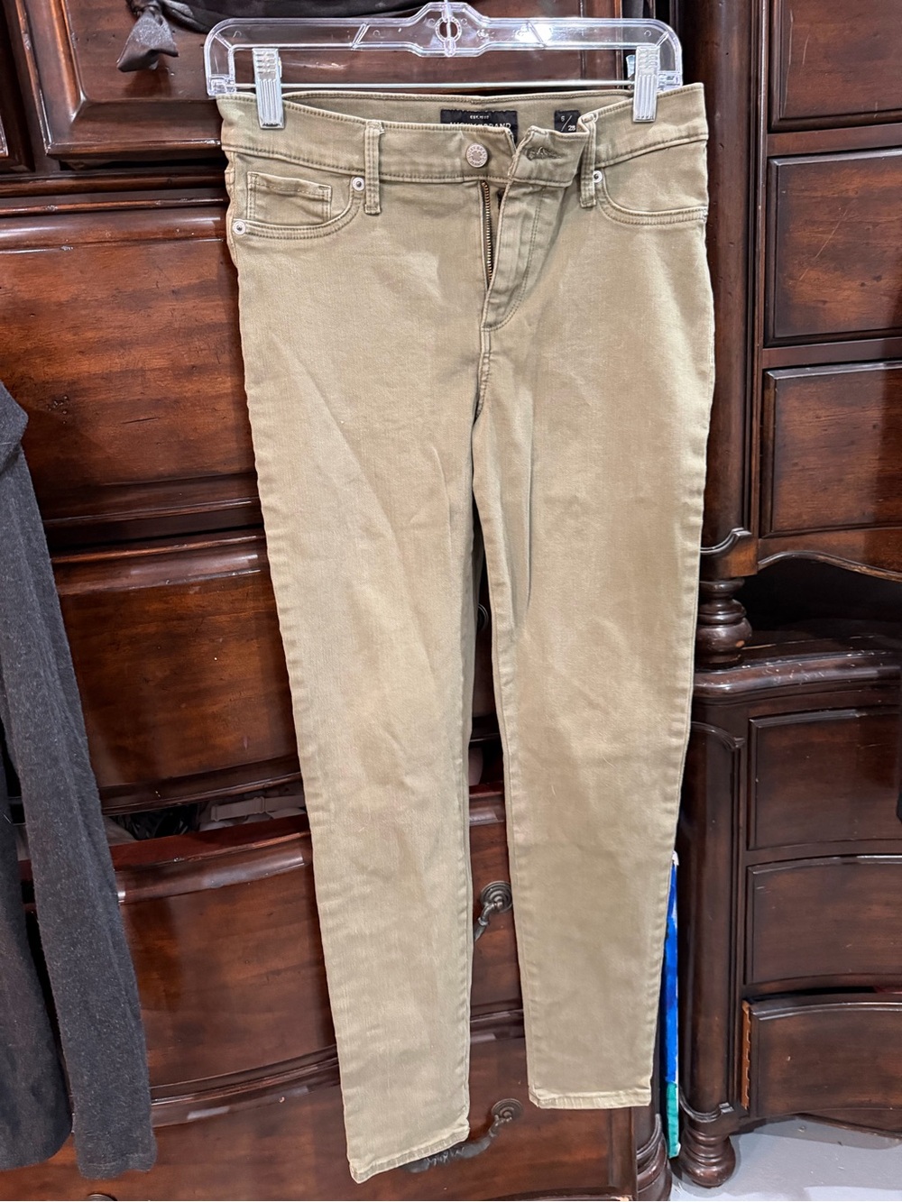 Lucky Brand Skinny Jeans in Khaki